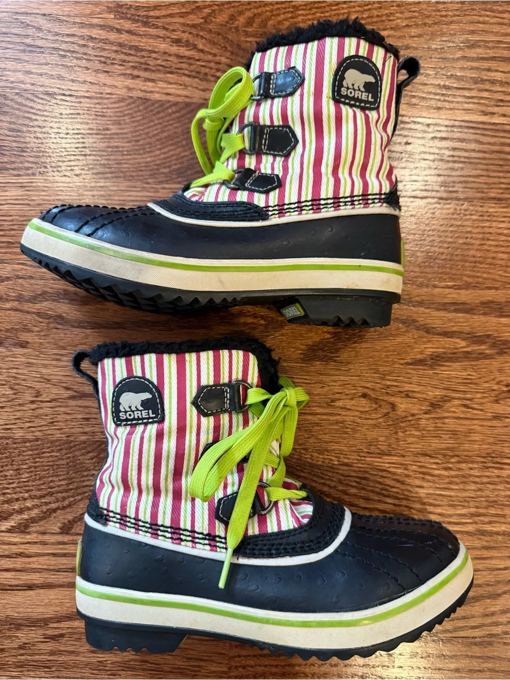 Sorel Tivoli Striped Winter Boots Sz 1